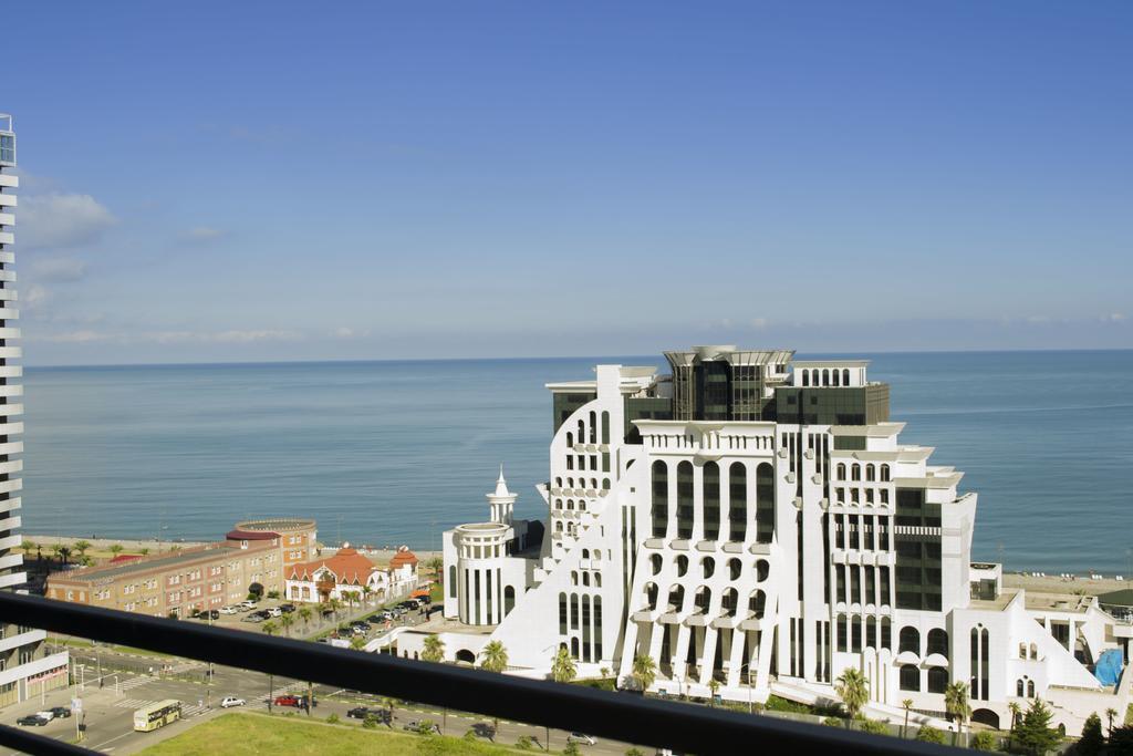 Mindia'S Two Bedroom Apartment Batumi Exterior foto